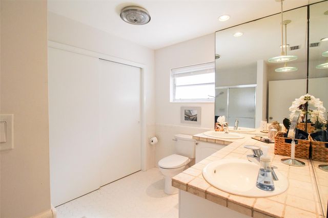 671 47TH STREET, Sarasota, FL 34234