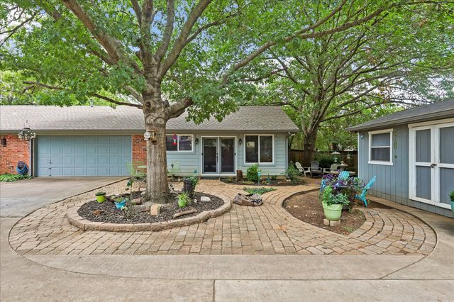 1921 N Lake Trail, Denton, TX 76201