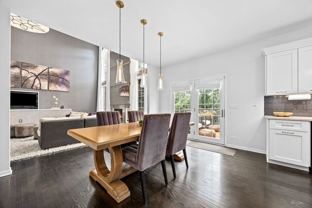 1950 Elmore Avenue, Downers Grove, IL 60515