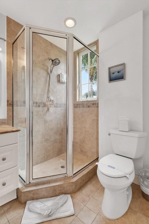 Image 9 of property listing at 235 Sunrise Avenue #3265, Palm Beach, FL 33480