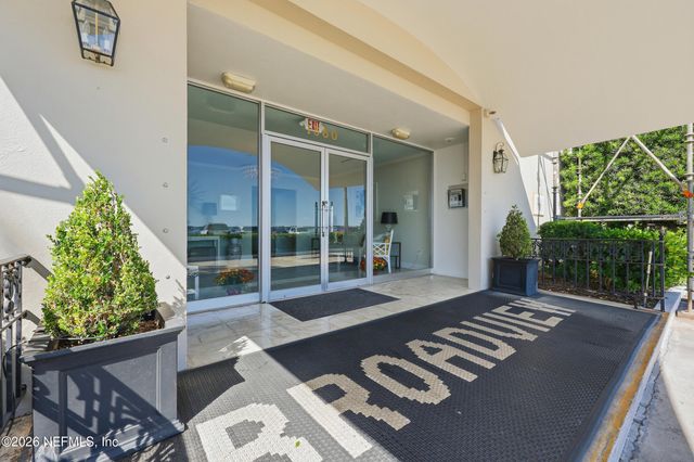 1560 LANCASTER Terrace 908, Jacksonville, FL 32204