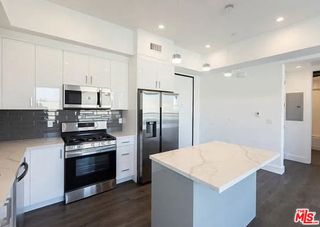 5254 Denny Avenue 202, North Hollywood, CA 91601