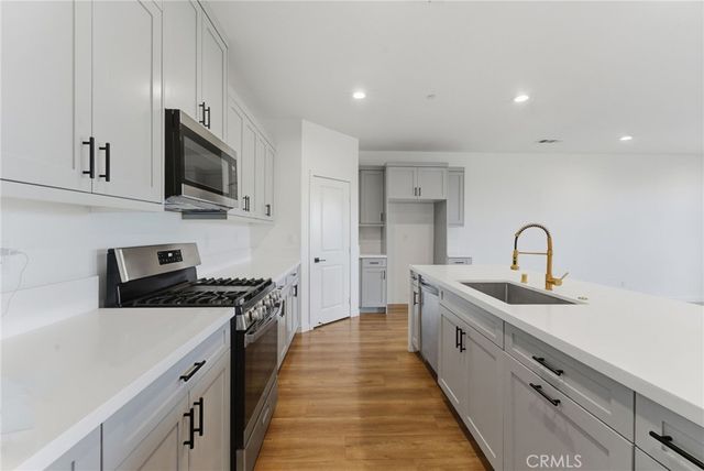 10710 Brookfield Drive, Riverside, CA 92505