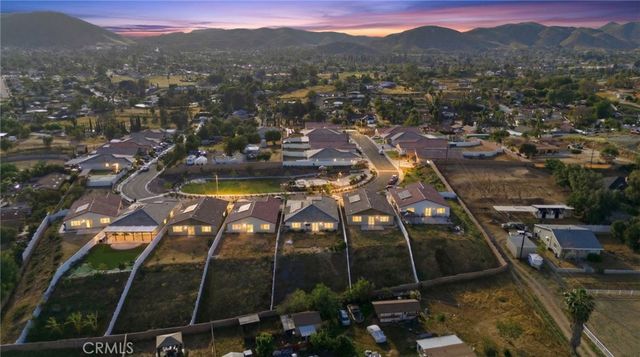 10710 Brookfield Drive, Riverside, CA 92505
