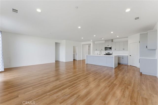 10710 Brookfield Drive, Riverside, CA 92505