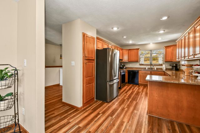 861 Country Meadows Road, Highlandville, MO 65669