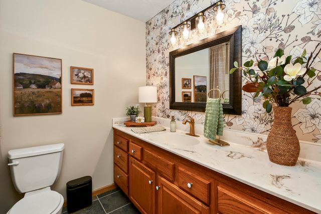 861 Country Meadows Road, Highlandville, MO 65669