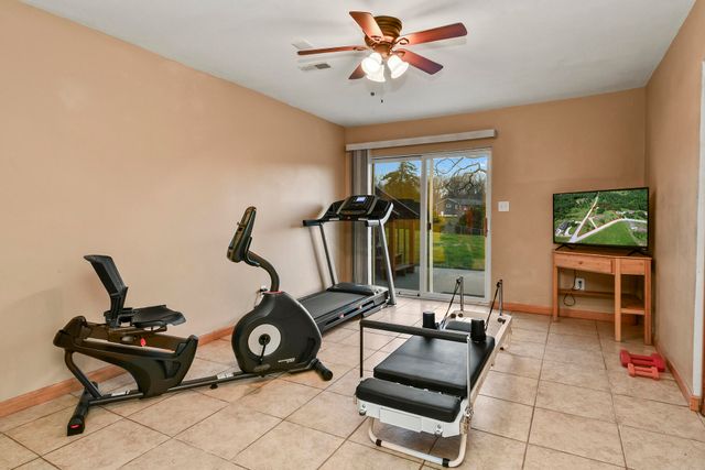 861 Country Meadows Road, Highlandville, MO 65669