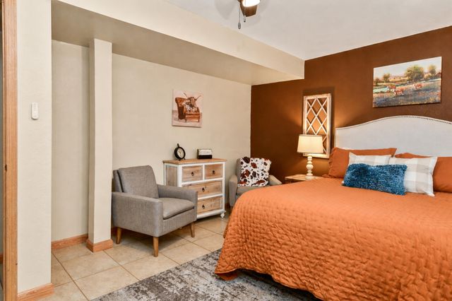 861 Country Meadows Road, Highlandville, MO 65669