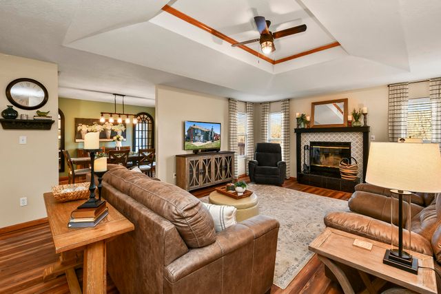 861 Country Meadows Road, Highlandville, MO 65669