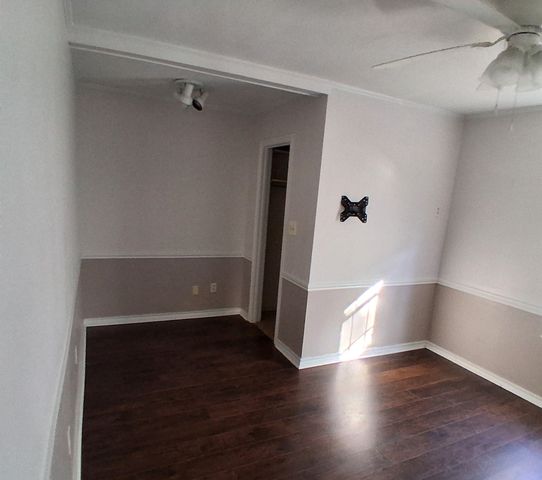 18 Kay Circle, Nash, TX 75569