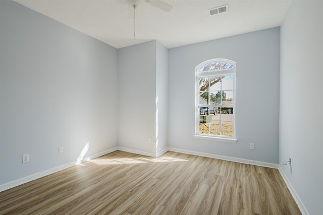 6011 Mossy Oaks Dr., North Myrtle Beach, SC 29582