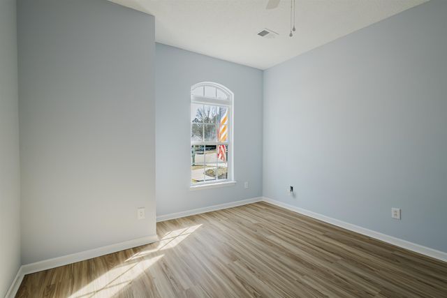 6011 Mossy Oaks Dr., North Myrtle Beach, SC 29582