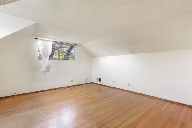 2505 Loyola Dr, Davis, CA 95618