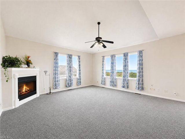 1214 Dandy Loop RD, Yorktown, VA 23692