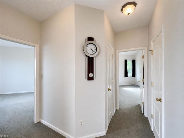 1214 Dandy Loop RD, Yorktown, VA 23692