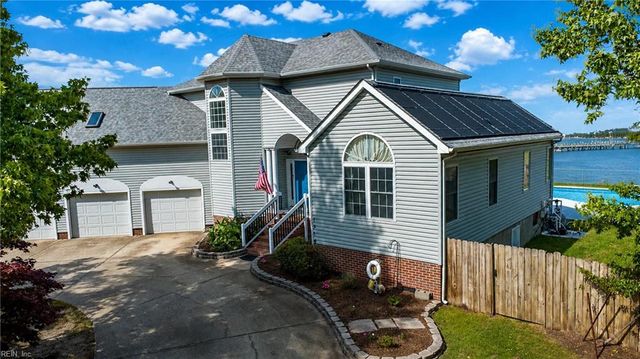 1214 Dandy Loop RD, Yorktown, VA 23692