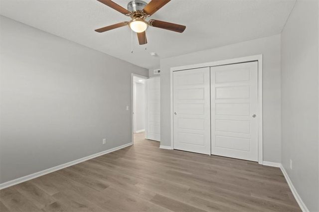 6206 Robinson Street 2, Mission, KS 66202