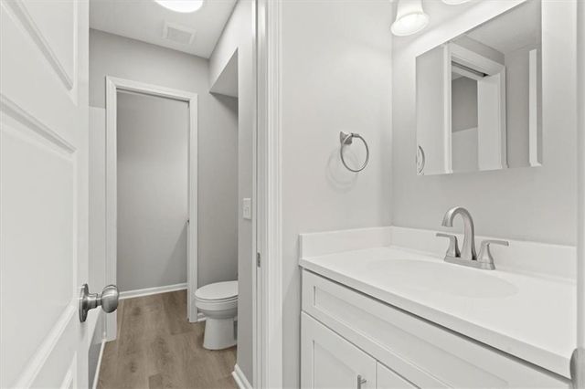 6206 Robinson Street 2, Mission, KS 66202