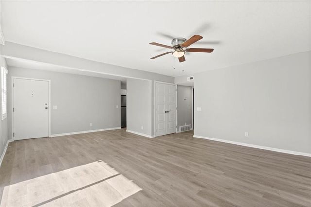 6206 Robinson Street 2, Mission, KS 66202