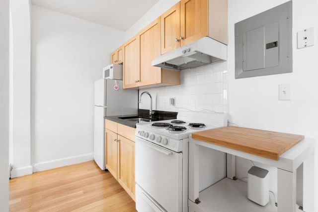 483 Beacon Street PH4A, Boston, MA 02115
