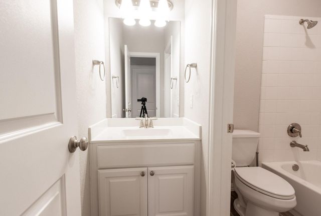 2831 Maple Oak Lane, Manvel, TX 77578