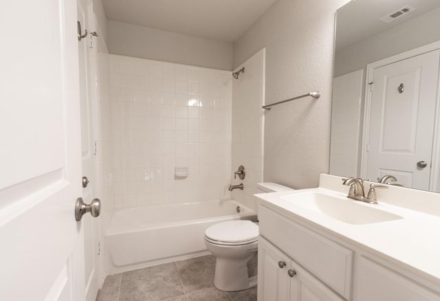 2831 Maple Oak Lane, Manvel, TX 77578