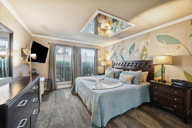 7041 Kingston Cove Lane 155, Willis, TX 77318