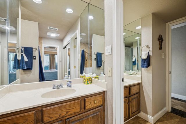 7041 Kingston Cove Lane 155, Willis, TX 77318