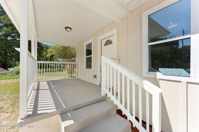 2655 COMMUNITY Road, Jacksonville, FL 32207