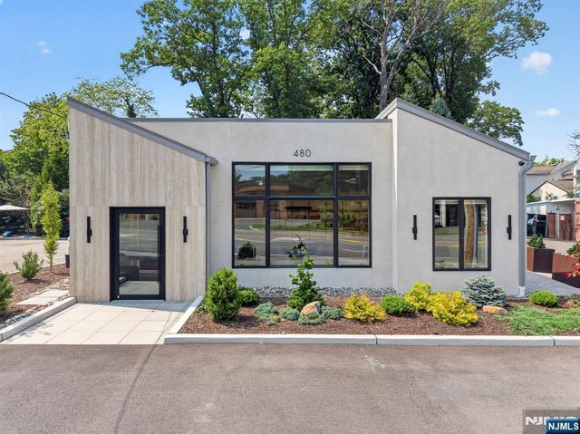 480 Sylvan Avenue, Englewood Cliffs, NJ 07632