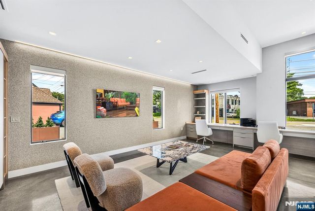 480 Sylvan Avenue, Englewood Cliffs, NJ 07632