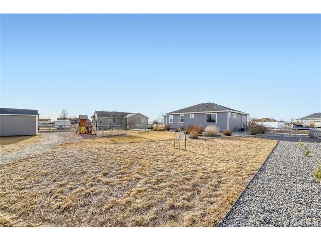 450 Wyatt Dr, Hudson, CO 80642