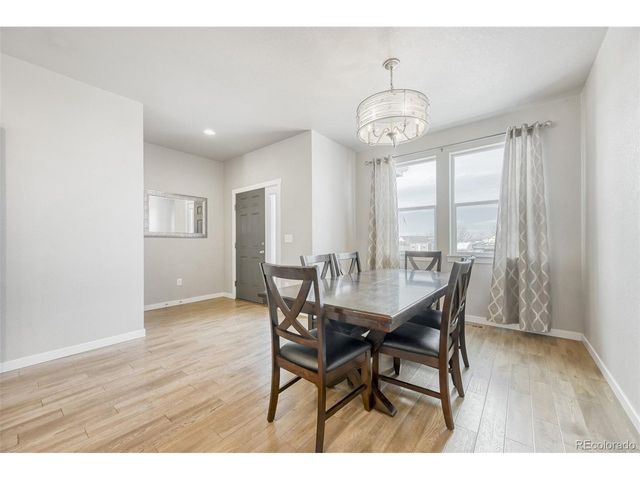 450 Wyatt Dr, Hudson, CO 80642