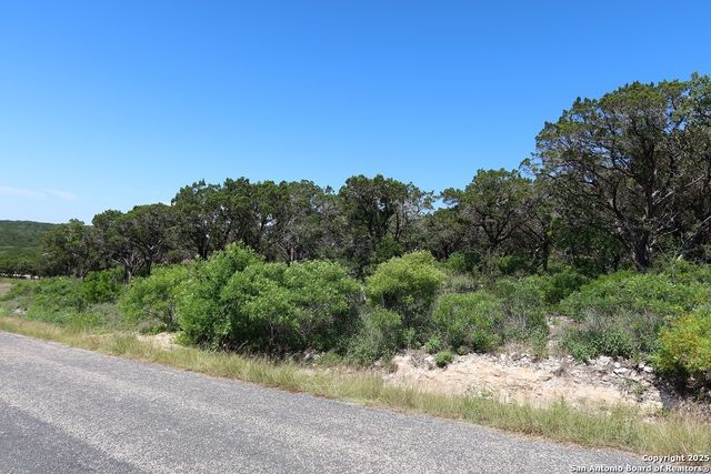 000 Pr 2775, Mico, TX 78056