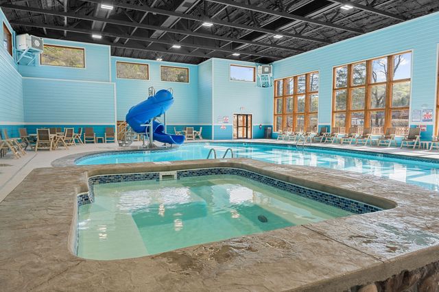 112 Backwoods Loop, Hollister, MO 65672
