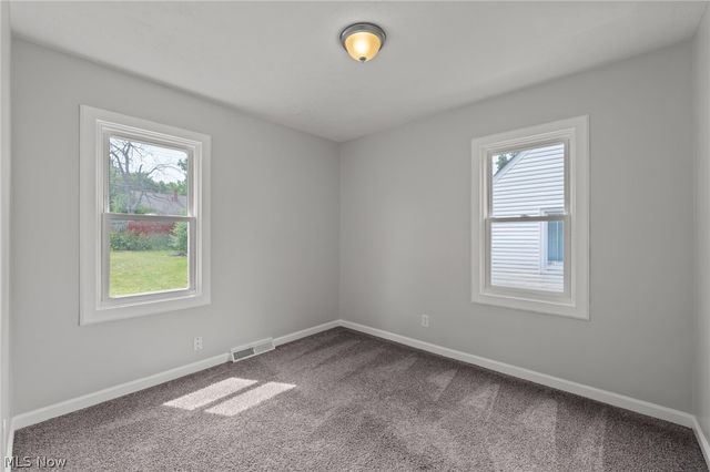 2376 Harding Road, Cuyahoga Falls, OH 44223