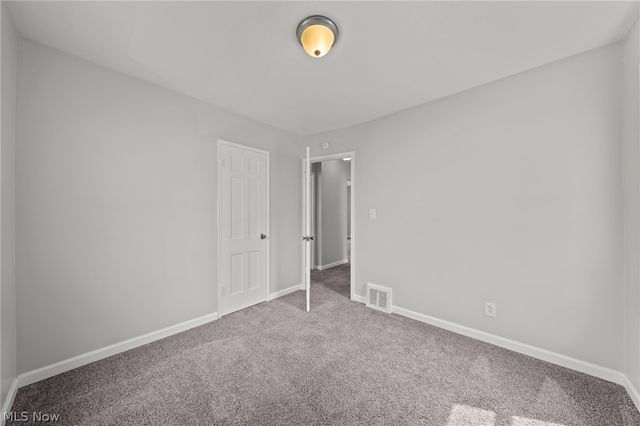 2376 Harding Road, Cuyahoga Falls, OH 44223