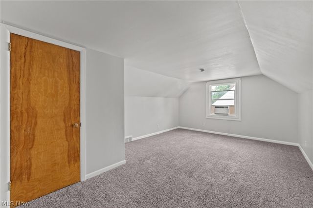 2376 Harding Road, Cuyahoga Falls, OH 44223