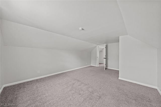 2376 Harding Road, Cuyahoga Falls, OH 44223