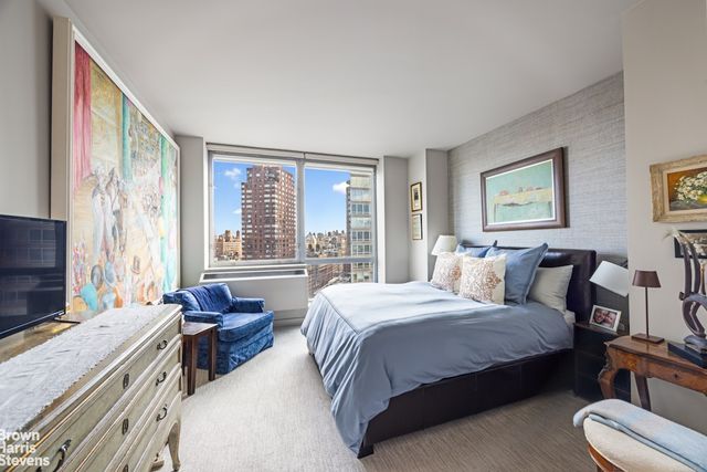 1965 BROADWAY 19BC, New York City, NY 10023