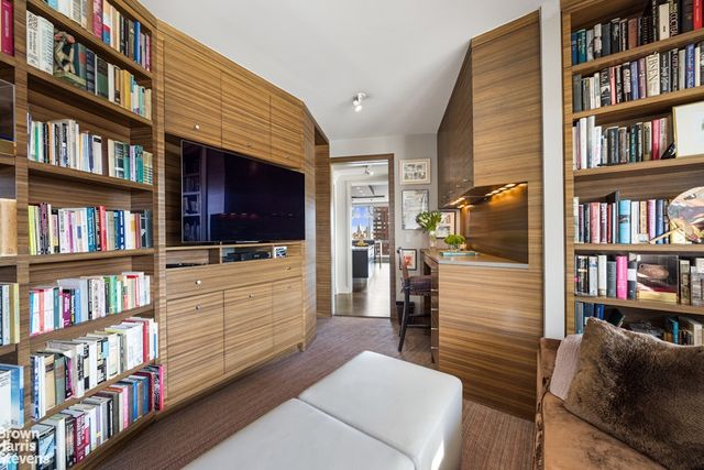 1965 BROADWAY 19BC, New York City, NY 10023