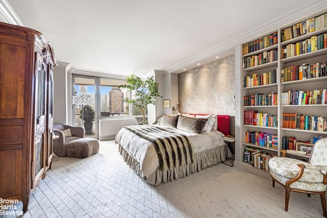 1965 BROADWAY 19BC, New York City, NY 10023