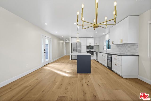 4762 Charters Avenue, Los Angeles, CA 90042