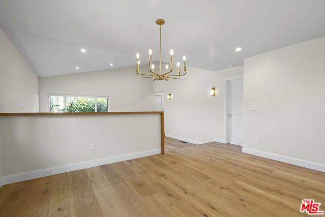 4762 Charters Avenue, Los Angeles, CA 90042