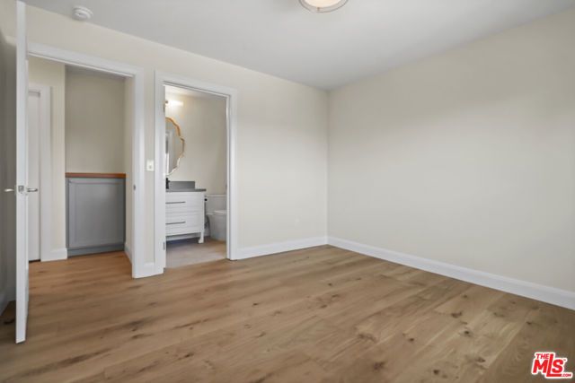 4762 Charters Avenue, Los Angeles, CA 90042