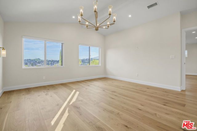 4762 Charters Avenue, Los Angeles, CA 90042