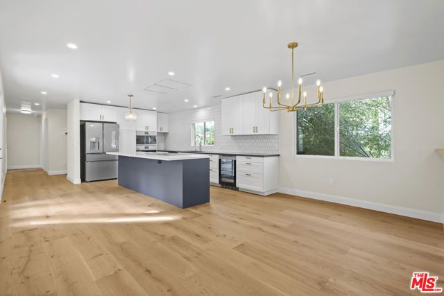 4762 Charters Avenue, Los Angeles, CA 90042