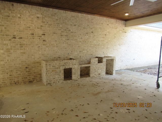 1007 Beaujolais Parkway, Lafayette, LA 70508