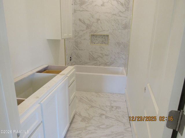 1007 Beaujolais Parkway, Lafayette, LA 70508